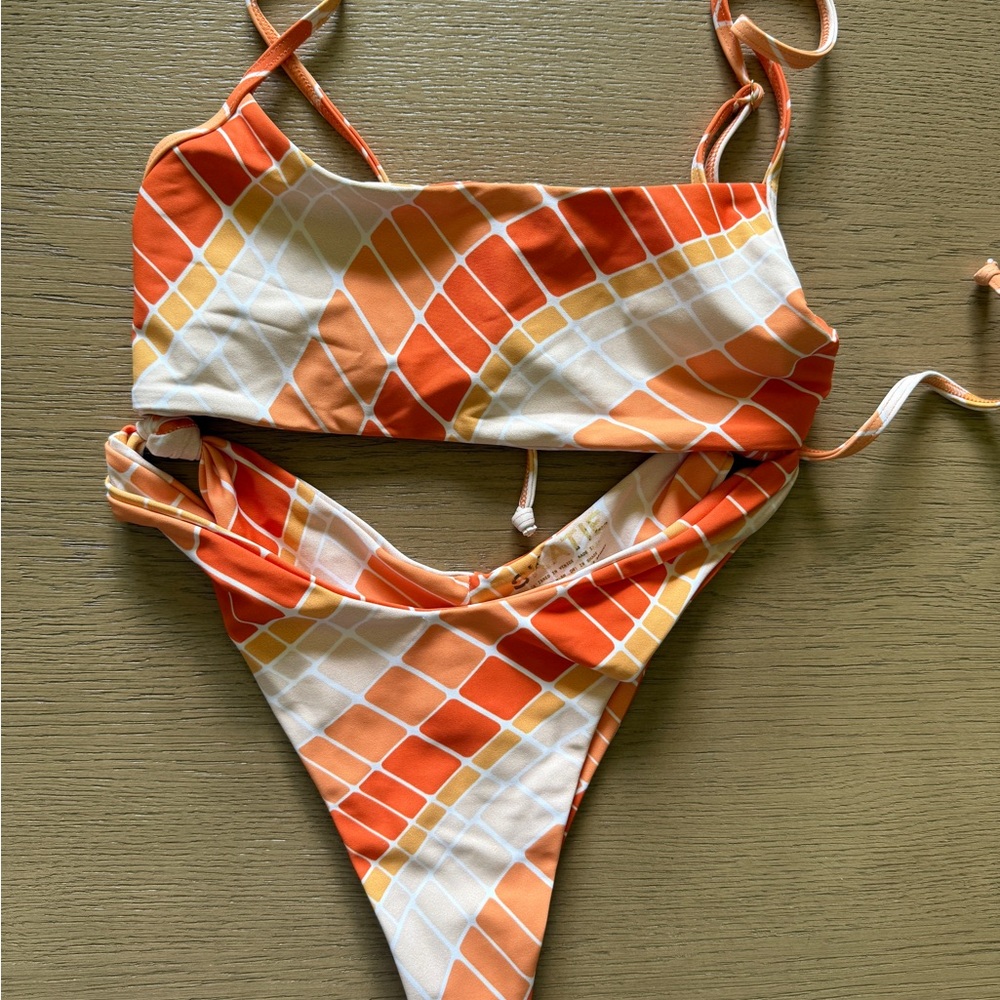 Skatie Bikini Set